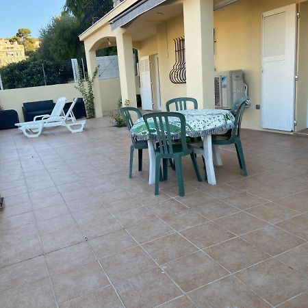 Tres Bel Appartement Entier Proche De La Mer 2 Chambres 1 Salon Vallauris Exterior photo
