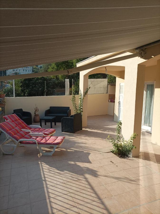 Tres Bel Appartement Entier Proche De La Mer 2 Chambres 1 Salon Vallauris Exterior photo